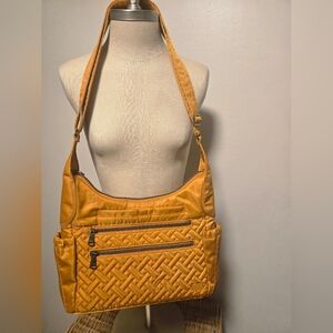 Nwot Lug Camper SE Bright Orange Shoulder Bag